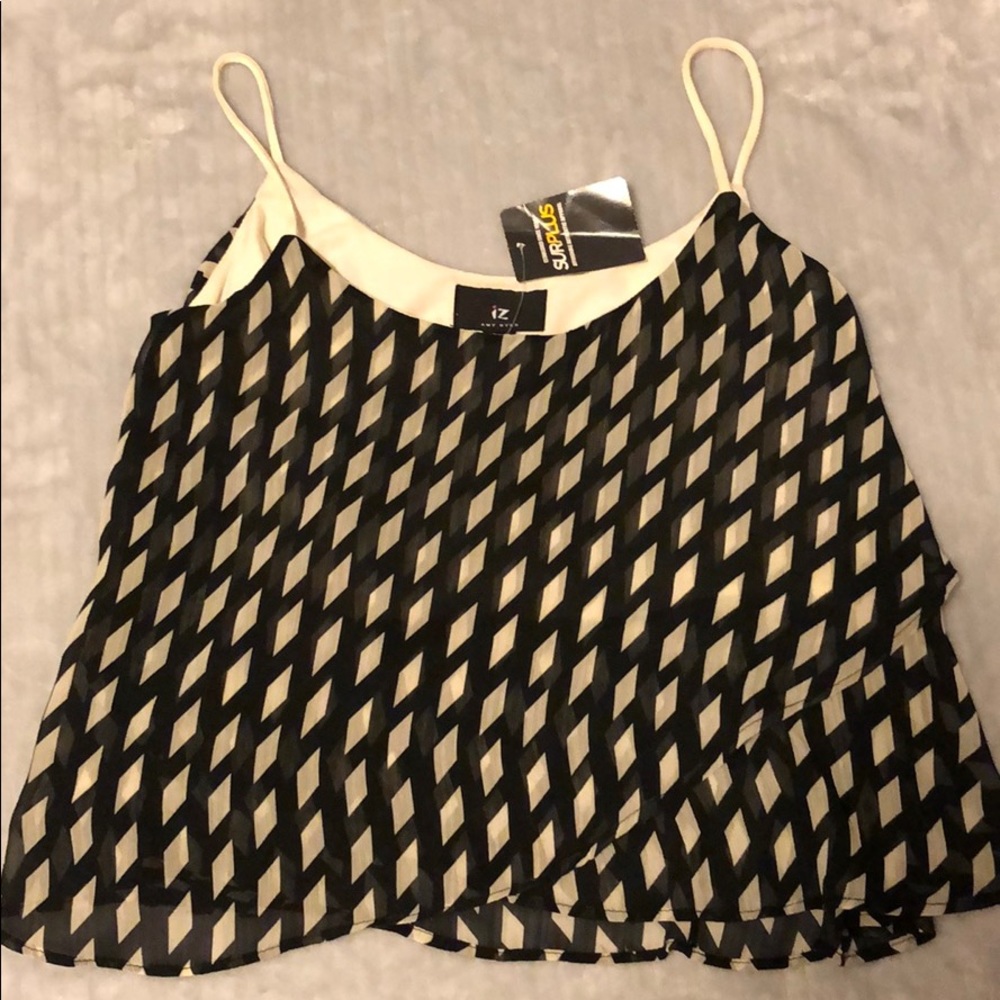 Flowy crop top with straps